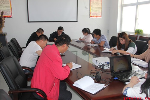 晉城市水務(wù)發(fā)展有限公司組織開展“兩學(xué)一做”學(xué)習(xí)教育動員大會