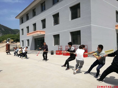 市水務(wù)公司開展慶“五一、五四”文體活動